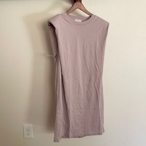 Aritzia Babaton shoulder pad dress